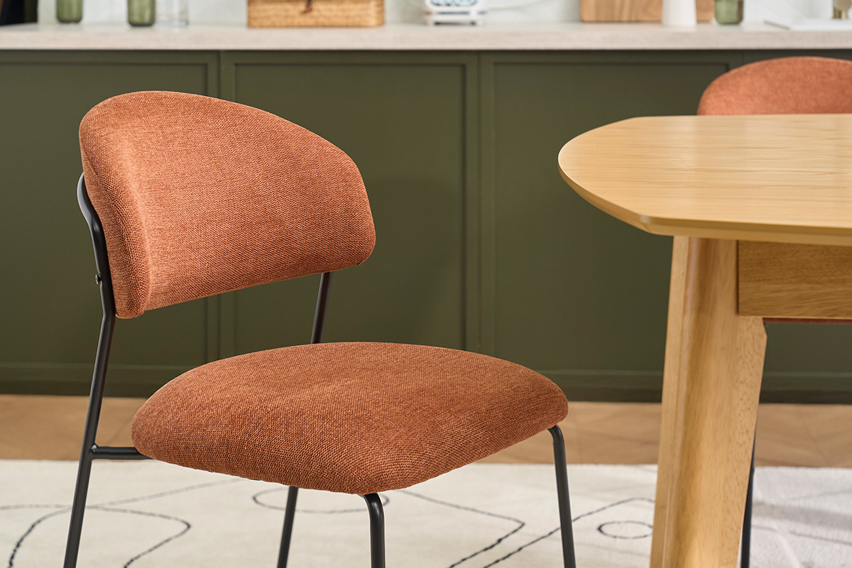 Chaises en tissu effet velours textur� terre br�l�e et m�tal noir (lot de 2) BENTA
