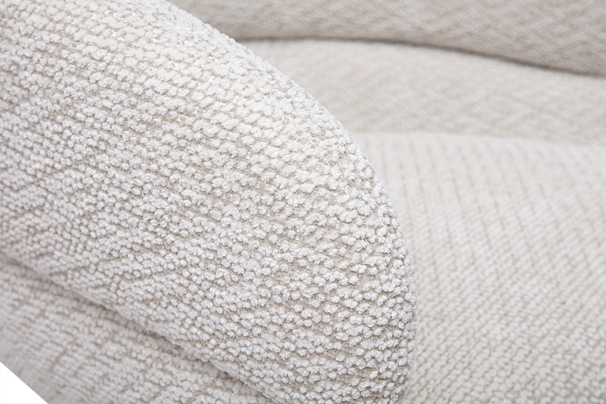 D�tail du tissu velours chenille beige des chaises TIGGY, vue de pr�s.