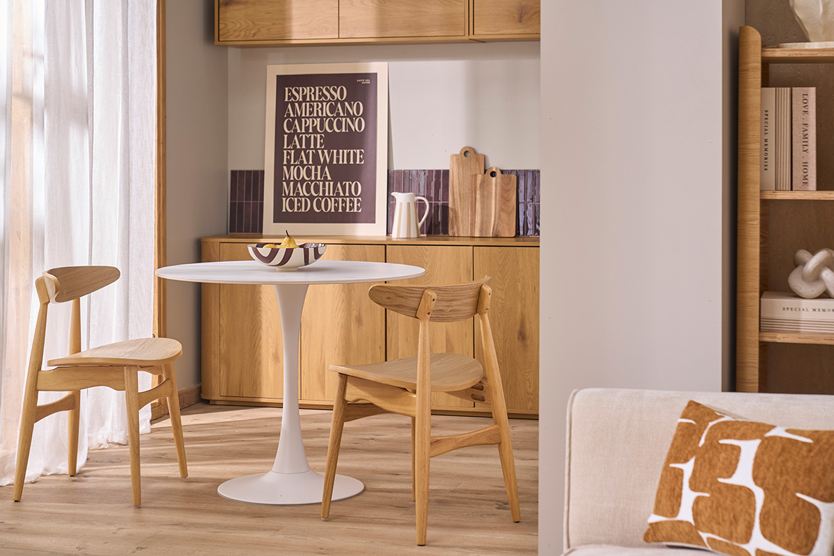 Chaises scandinaves en bois clair fr�ne (lot de 2) WALFORD