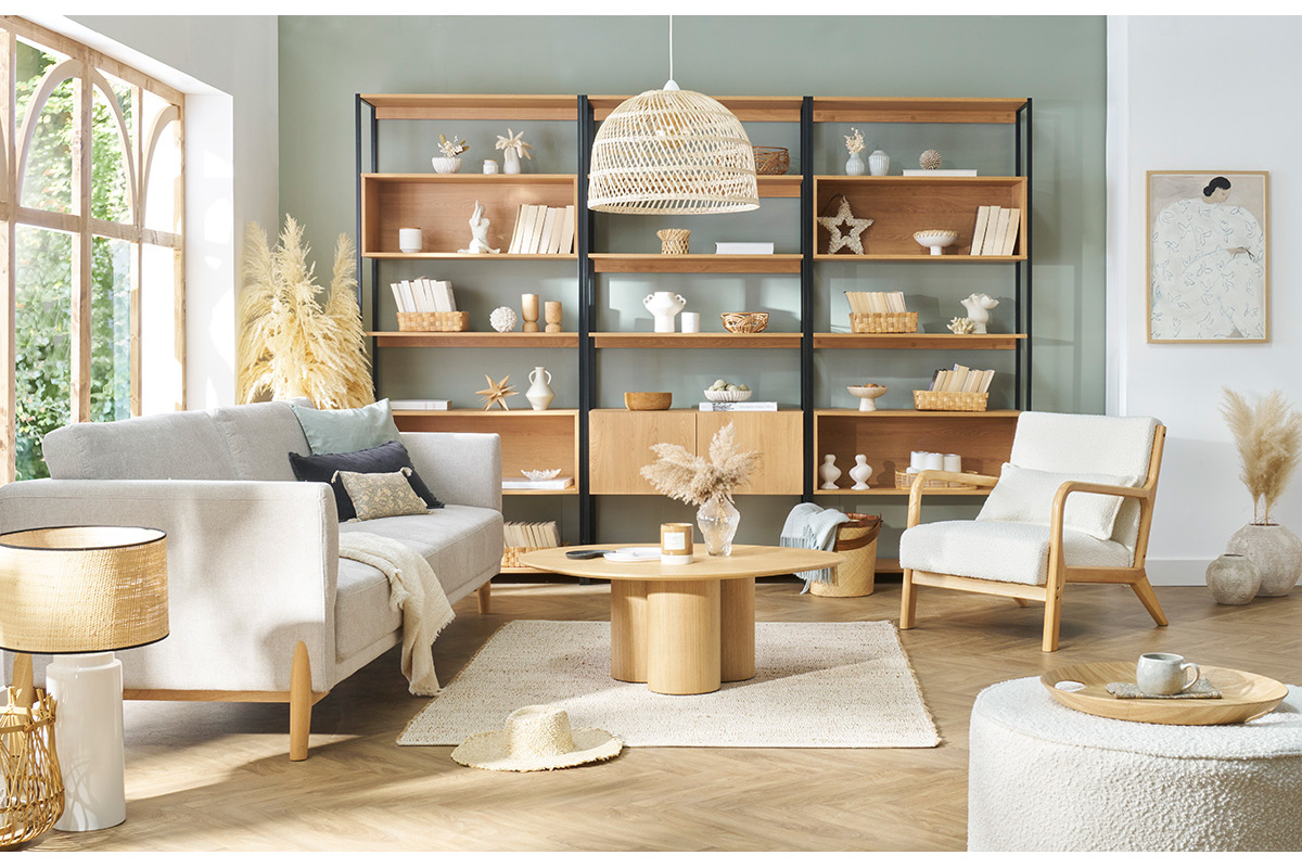 Fauteuil scandinave en tissu effet laine boucl�e blanc et bois clair massif DERRY