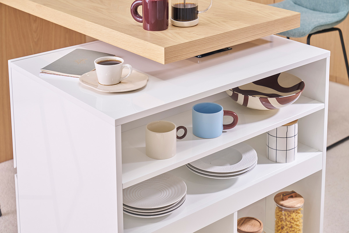 �lot modulable blanc et ch�ne avec mugs et rangement ouvert et ferm�, vue de 3/4.