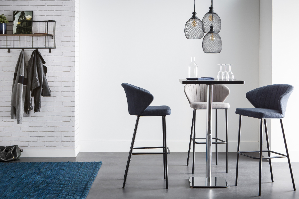 Table de bar noire carr�e JACK