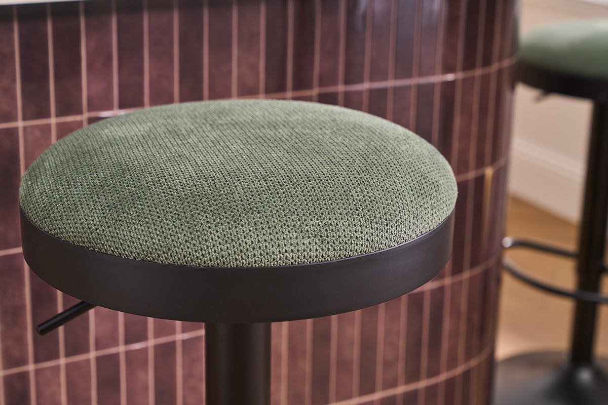 Tabourets de bar r�glables en tissu chenille vert kaki et m�tal (lot de 2) THOR