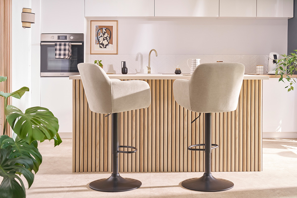 Tabourets de bar r�glables tissu effet velours beige et m�tal (lot de 2) AMIKA